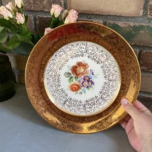 Vintage Decorative Dinner Plate